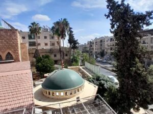 منزل بشارع النيل الرئيسي اشراف على جامع عمار بن يا